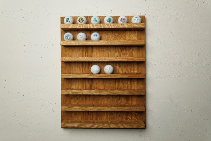 Golfbälle sortieren, ausstellen, verlieben – das Wandboard von HolzDesignBerlin im Alltagstest